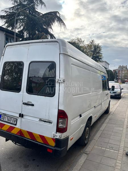 Mercedes Benz Sprinter 
