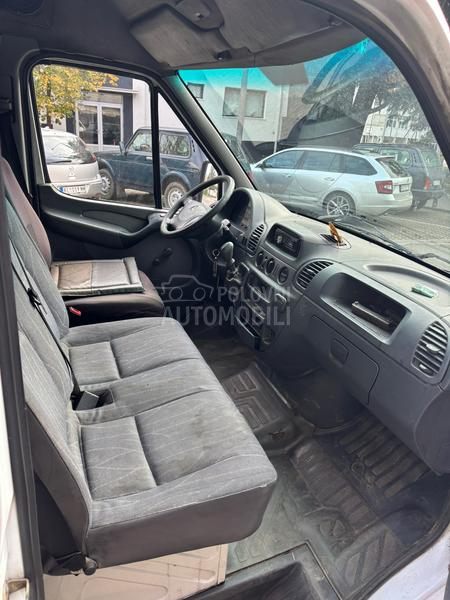 Mercedes Benz Sprinter 