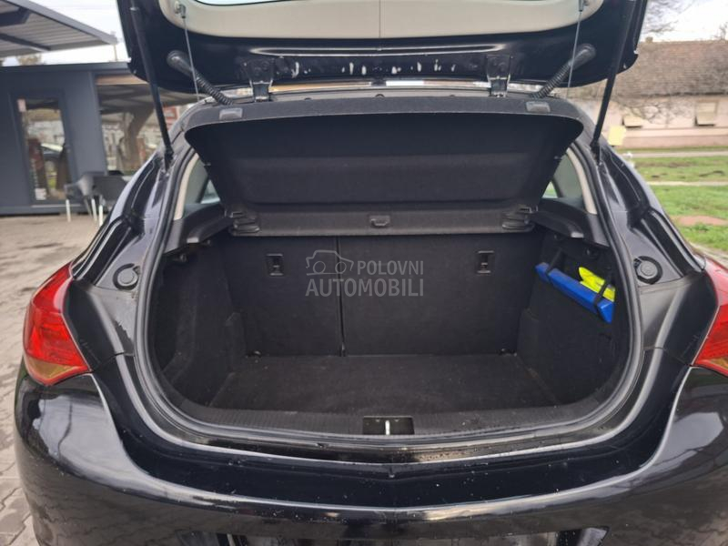 Opel Astra J 1.7cdti
