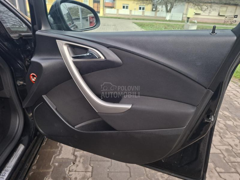 Opel Astra J 1.7cdti