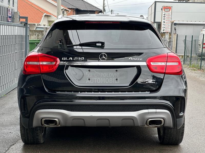 Mercedes Benz GLA 250 AMG/PAN/AUT/restyle