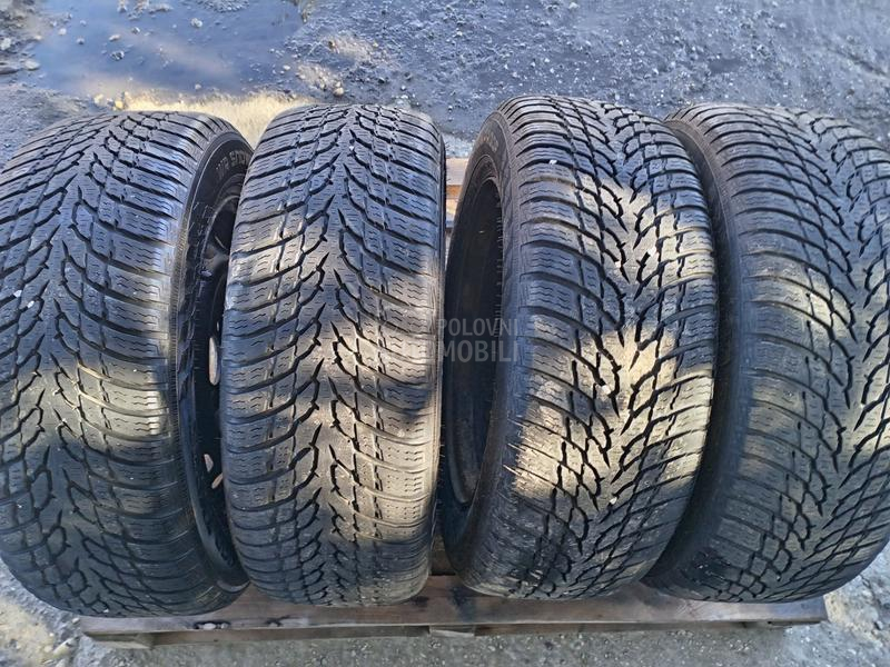 Nokian 195/60 R15 Sve sezone