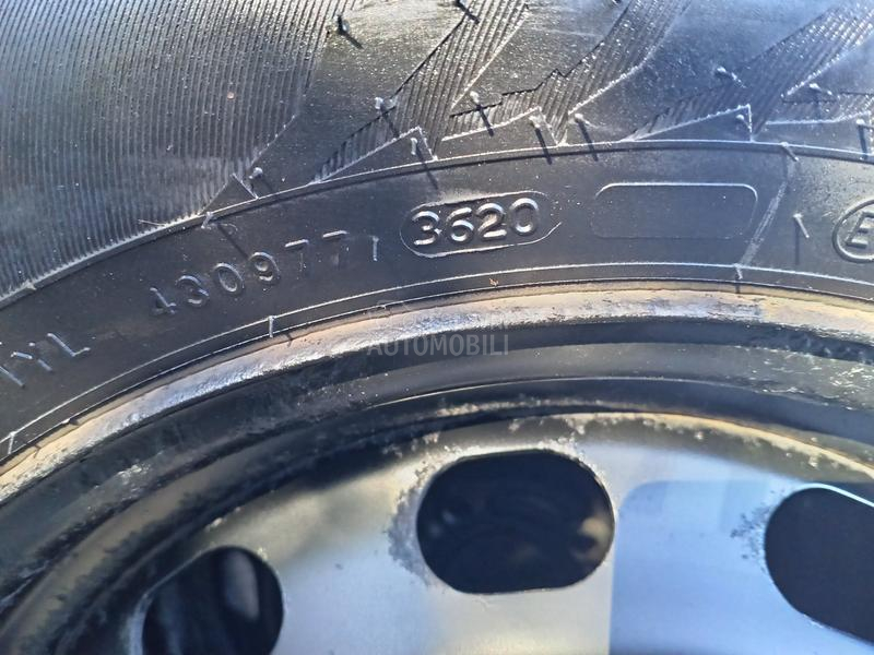 Nokian 195/60 R15 Sve sezone