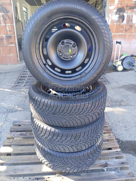 Nokian 195/60 R15 Sve sezone