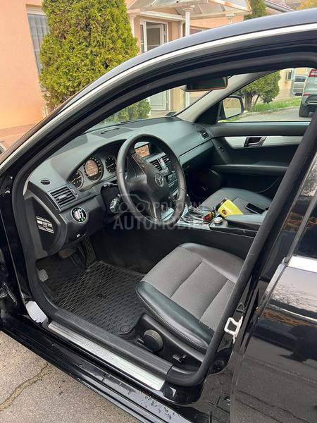 Mercedes Benz C 220 