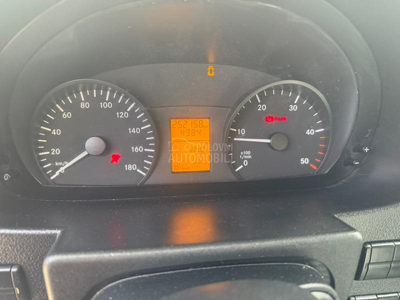 Mercedes Benz Sprinter 516