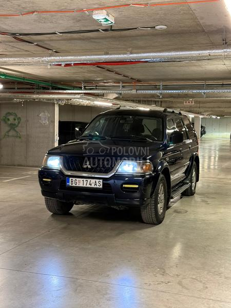 Mitsubishi Pajero Sport Montero