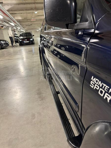 Mitsubishi Pajero Sport Montero