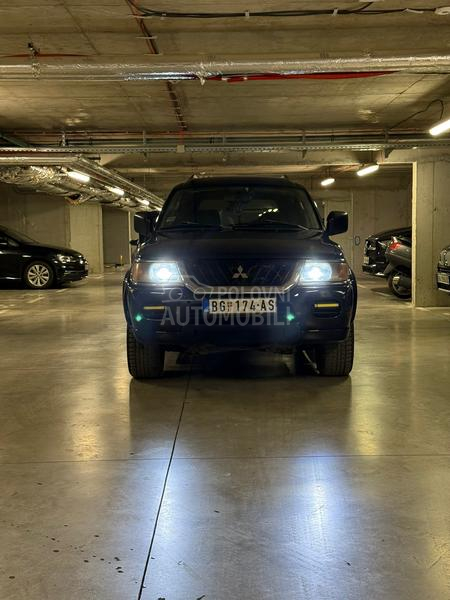 Mitsubishi Pajero Sport Montero