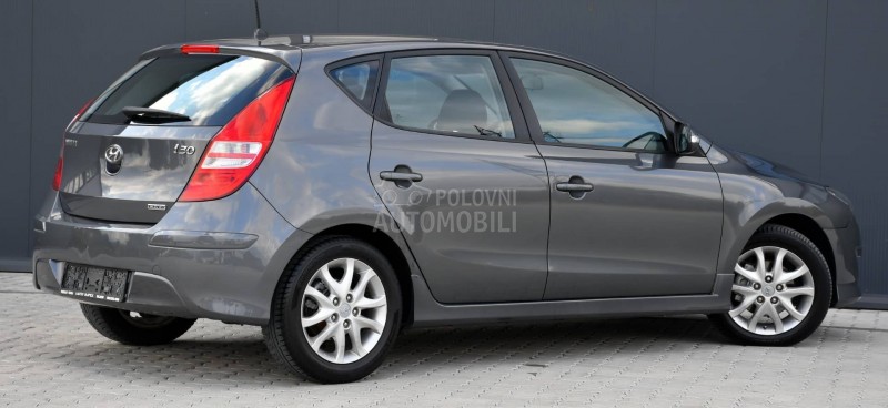 Hyundai i30 1.6 CRDI / AUT / CH