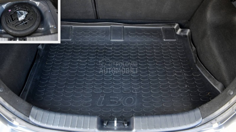 Hyundai i30 1.6 CRDI / AUT / CH