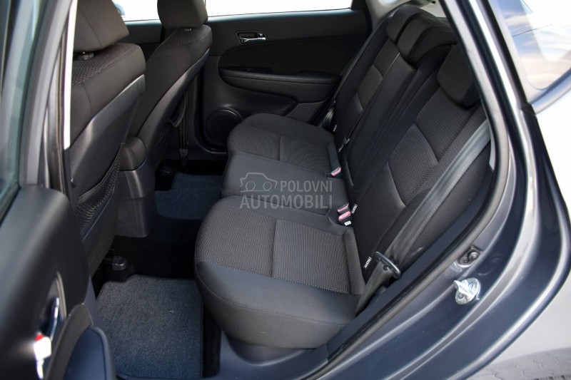 Hyundai i30 1.6 CRDI / AUT / CH