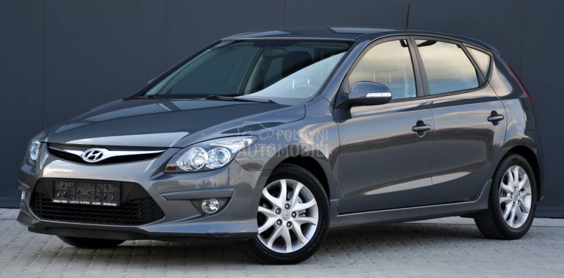 Hyundai i30 1.6 CRDI / AUT / CH