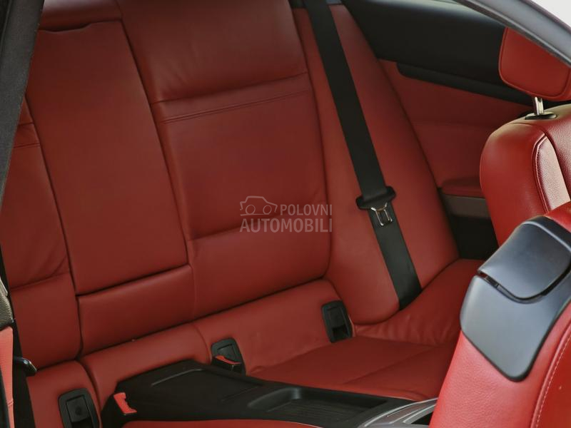 BMW 330 M Performance