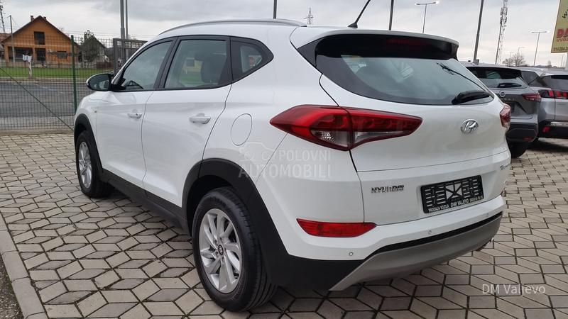 Hyundai Tucson 2.0 CRDI 4WD/KA0 N0V