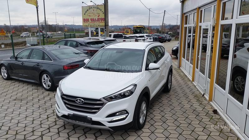 Hyundai Tucson 2.0 CRDI 4WD/KA0 N0V