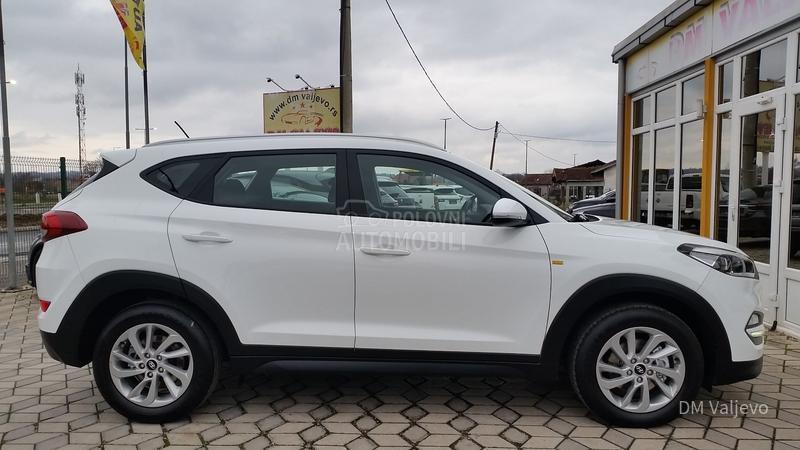 Hyundai Tucson 2.0 CRDI 4WD/KA0 N0V