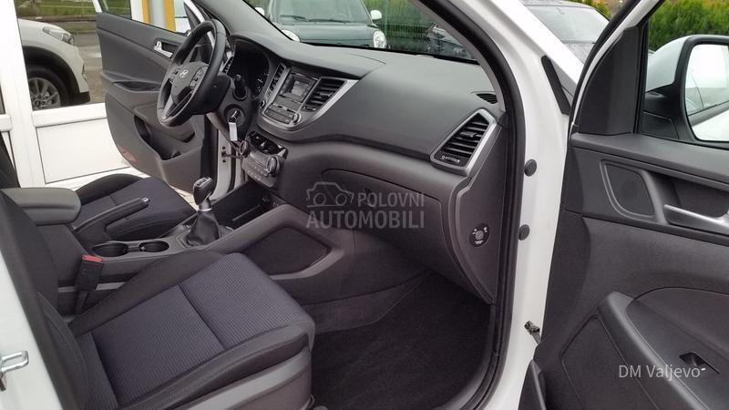 Hyundai Tucson 2.0 CRDI 4WD/KA0 N0V