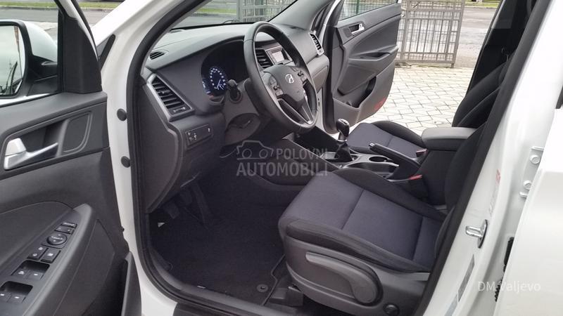 Hyundai Tucson 2.0 CRDI 4WD/KA0 N0V
