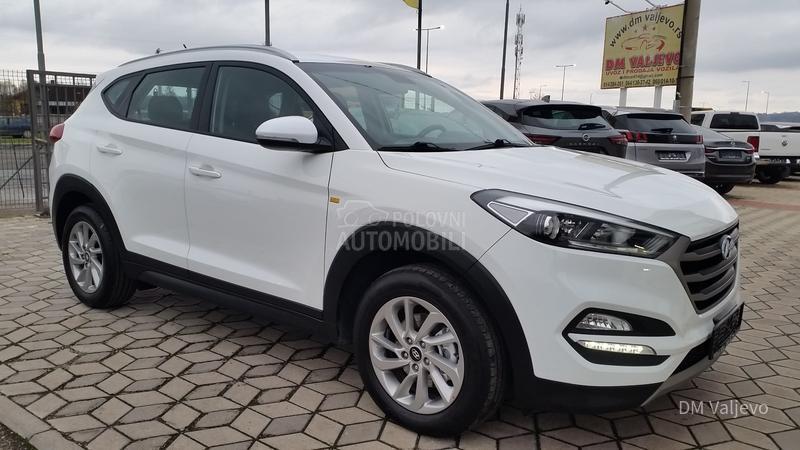 Hyundai Tucson 2.0 CRDI 4WD/KA0 N0V