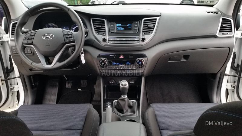 Hyundai Tucson 2.0 CRDI 4WD/KA0 N0V