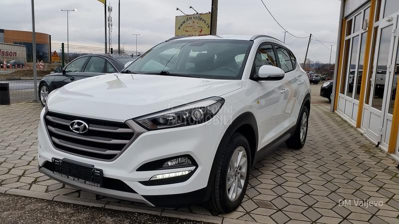 Hyundai Tucson 2.0 CRDI 4WD/KA0 N0V