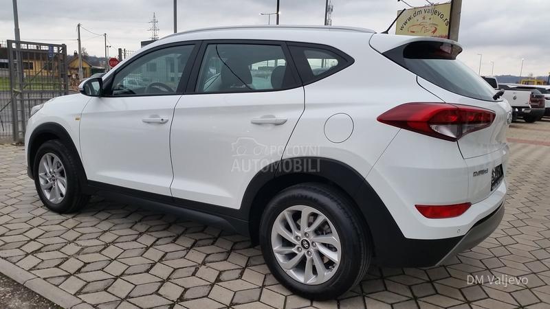 Hyundai Tucson 2.0 CRDI 4WD/KA0 N0V