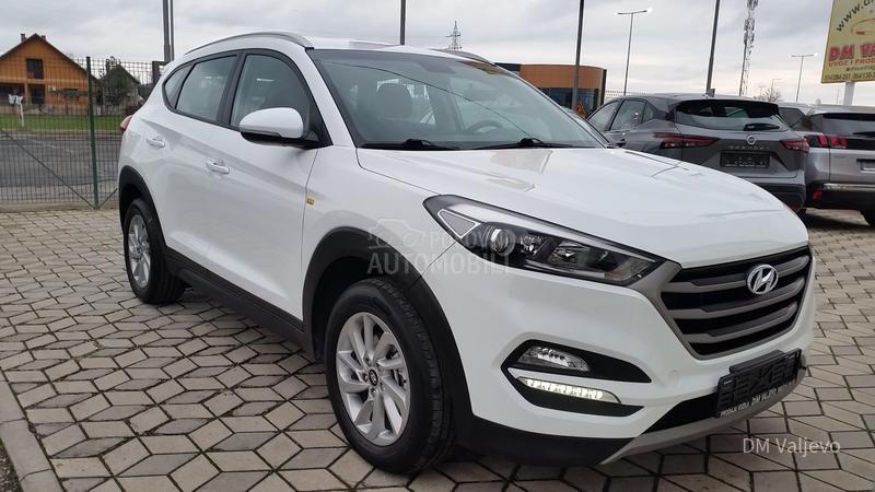 Hyundai Tucson 2.0 CRDI 4WD/KA0 N0V