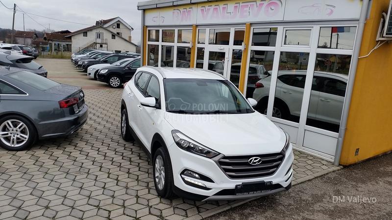 Hyundai Tucson 2.0 CRDI 4WD/KA0 N0V
