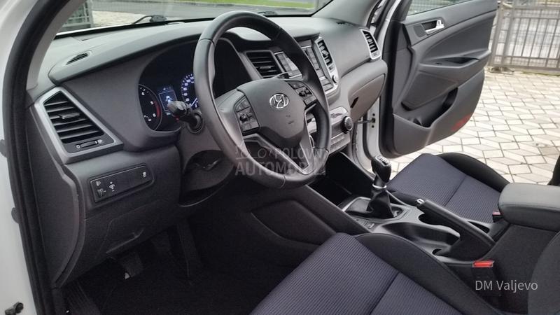 Hyundai Tucson 2.0 CRDI 4WD/KA0 N0V