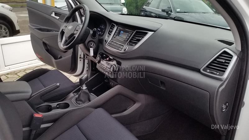 Hyundai Tucson 2.0 CRDI 4WD/KA0 N0V