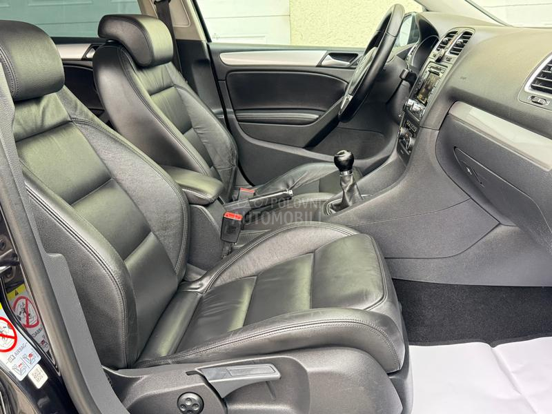 Volkswagen Golf 6 R LINE/LED/KOŽA/2.0