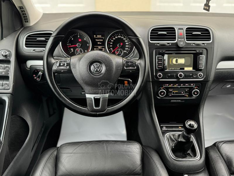 Volkswagen Golf 6 R LINE/LED/KOŽA/2.0
