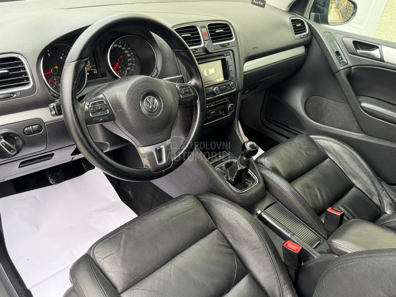 Volkswagen Golf 6 R LINE/LED/KOŽA/2.0