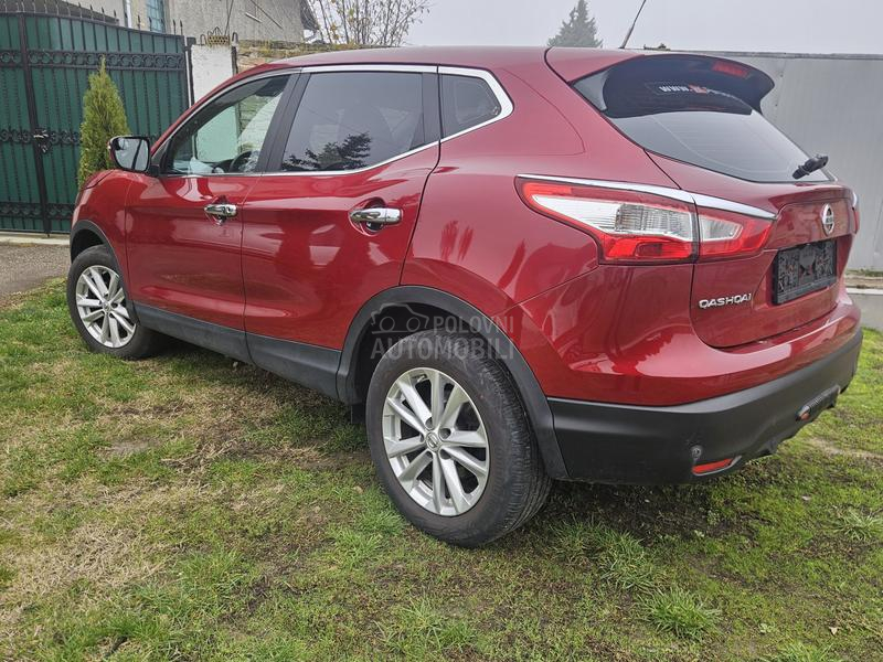 Nissan Qashqai 1.2