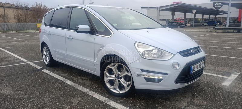 Ford S-Max 2.0 tdci TITANIJUM
