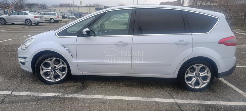 Ford S-Max 2.0 tdci TITANIJUM