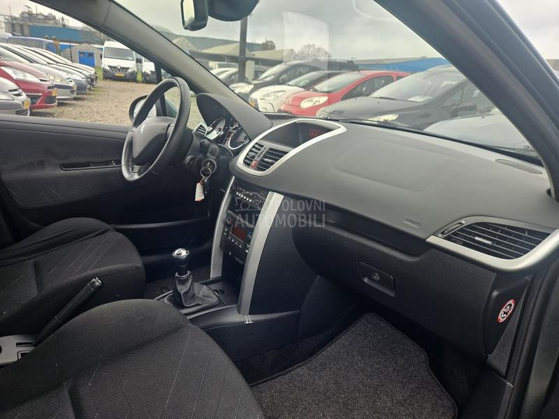 Peugeot 207 1.4 16V