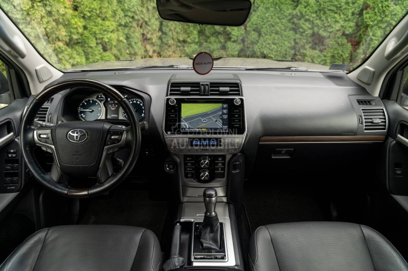 Toyota Land Cruiser PREMIUM/7 SEDIŠTA