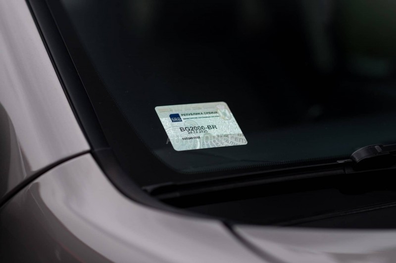 Toyota Land Cruiser PREMIUM/7 SEDIŠTA