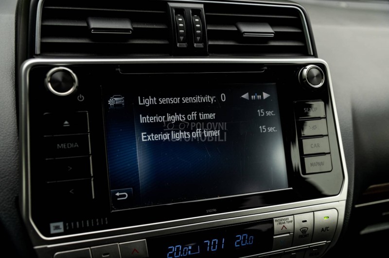 Toyota Land Cruiser PREMIUM/7 SEDIŠTA