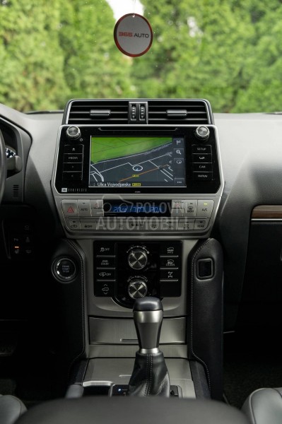 Toyota Land Cruiser PREMIUM/7 SEDIŠTA