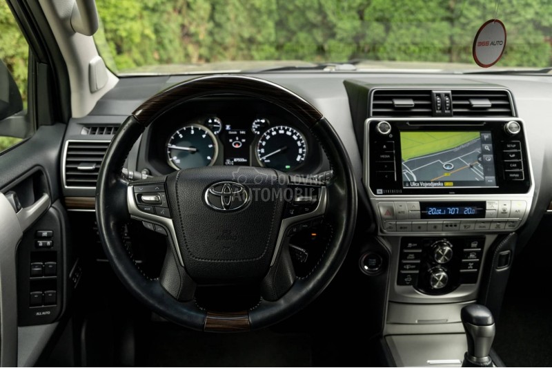 Toyota Land Cruiser PREMIUM/7 SEDIŠTA