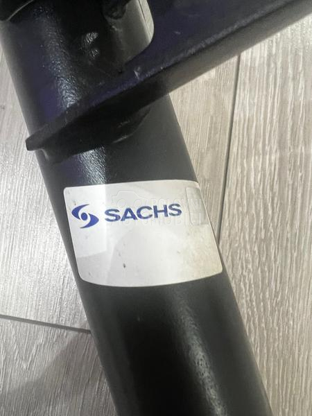 Prednji amortizeri za f10,NOVI