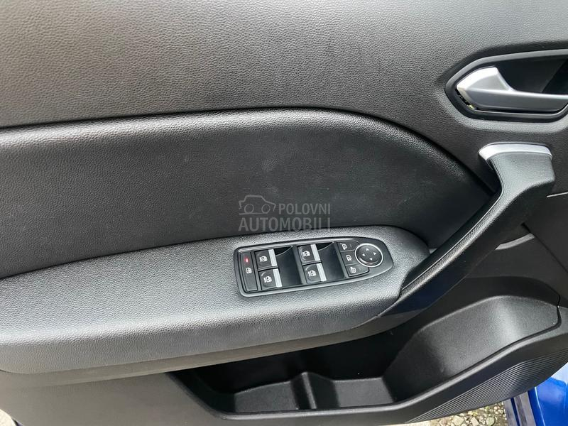 Renault Captur Tce INTENS Zims gume