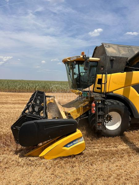 New Holland CX 840