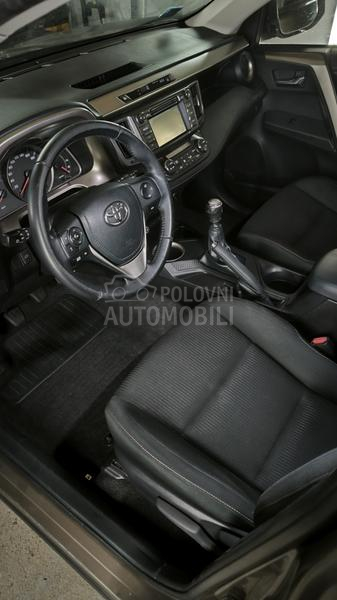 Toyota RAV 4 2.0 D-4D