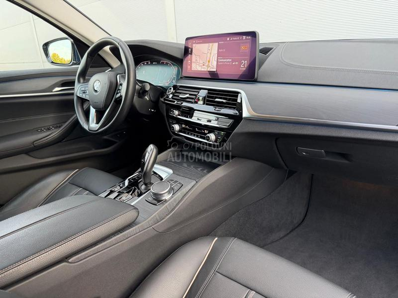 BMW 530 e Xdrive Luxury PHEV