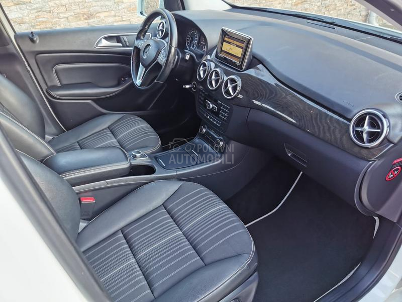 Mercedes Benz B 180 1.6 Svajcarska