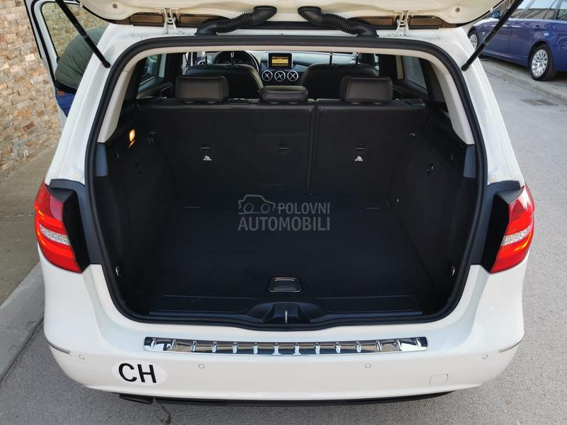 Mercedes Benz B 180 1.6 Svajcarska